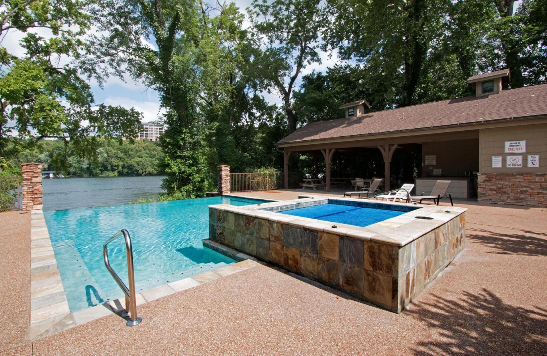 Lakeshore Living Branson Exterior photo
